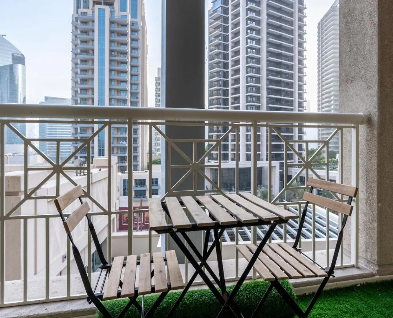 Luxurious Apartment Near Burj Khalifa & Dubai Mall United Arab Emirates
